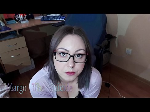 ❤️ Eynəkli Seksual Qız Kamerada Dildosunu Dərindən Əyir Seks bizdə ❌❤